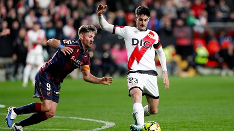  Ciss ghi bàn muộn đầy tranh cãi, Vallecano cầm hòa Levante